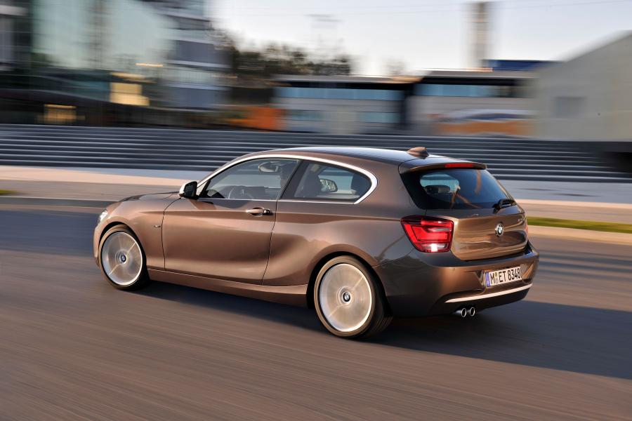  BMW 125d 3-Door 2012 года  (фото 18 из 25)